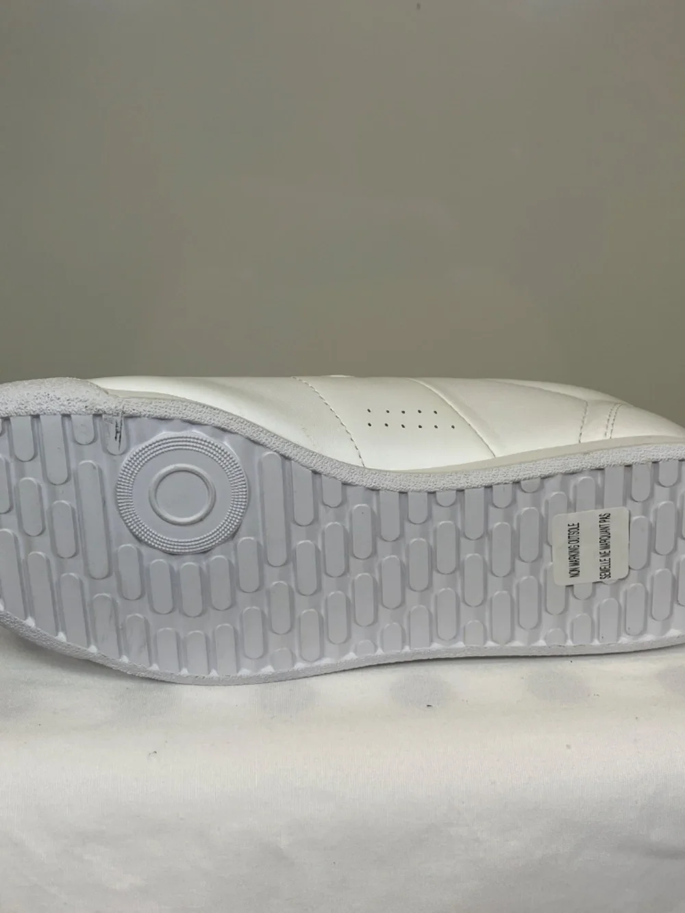 Reebok Princess Supreme 2 Shoes Womens Sz 9.5 NEVER WORN White/White